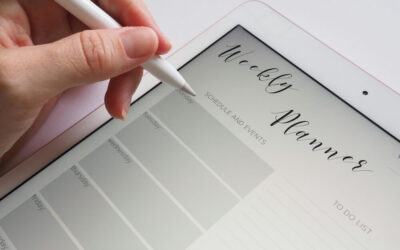 5 Weekly Habits to Keep You Organised & Productive