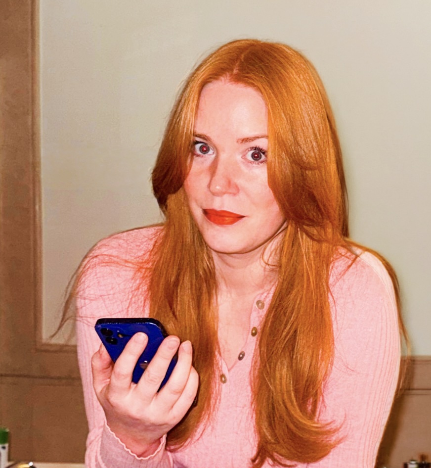 Amanda Profile Pic